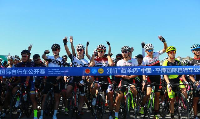 赛事贯穿全年 2025达茂旗赛马“村超”火热开赛